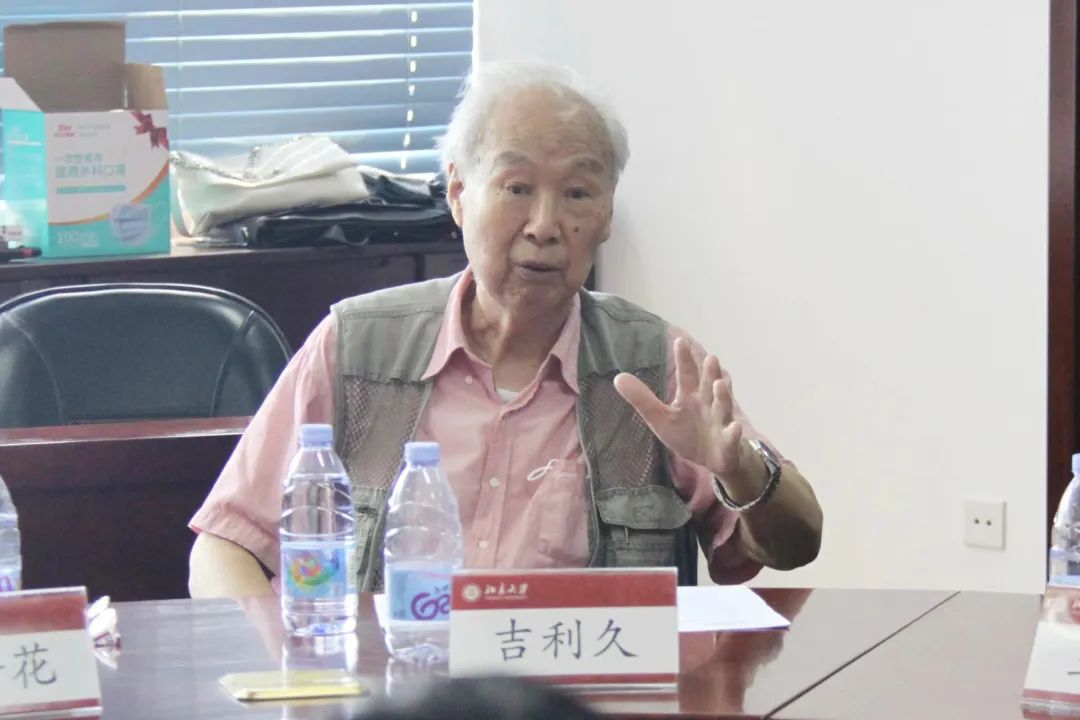 3597624d555b4a13973725af6293de3a.jpg 3597624d555b4a13973725af6293de3a.jpg